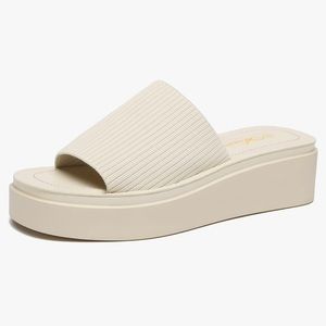 Athlefit, size 9, Beige